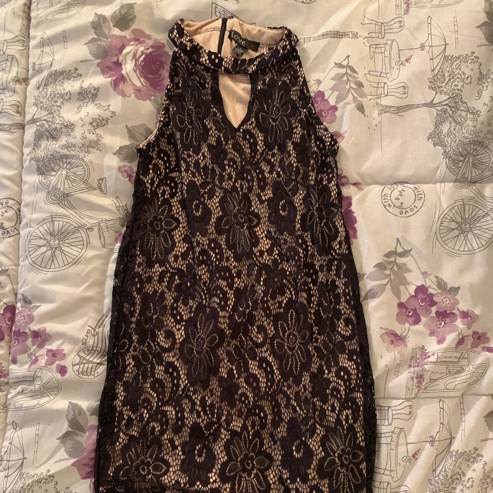 Midi dress with lace overlay